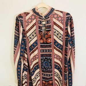 Long Sleeved Collared Geo Print Dress